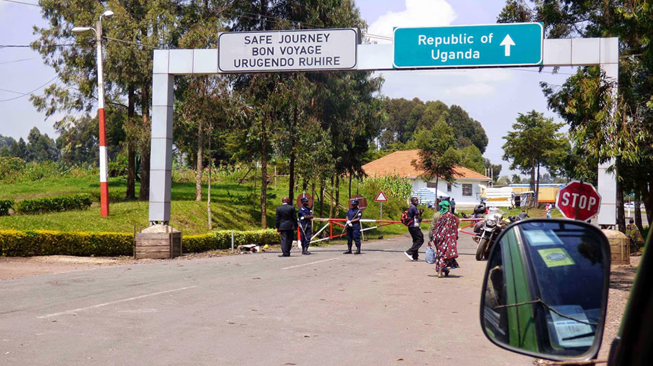 Border Crossing Uganda - Your Drive Tanzania